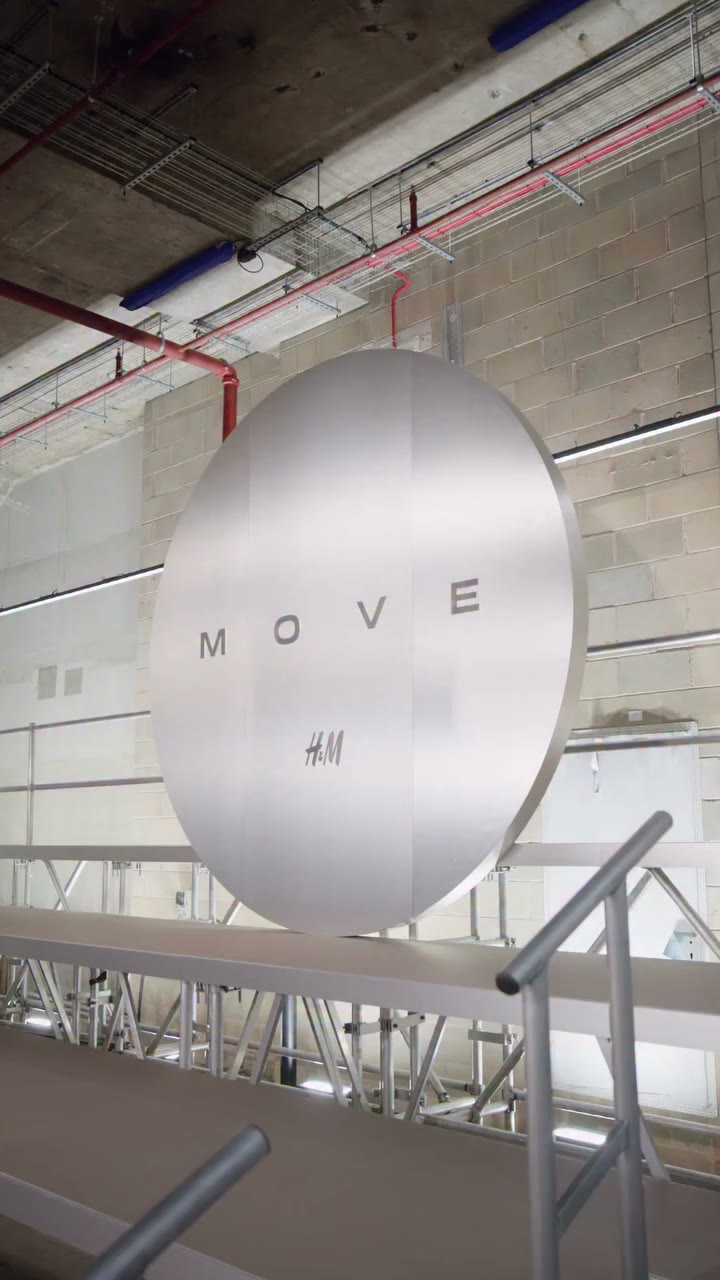 Thank you London! We brought our new SculptMove™ collection to the city…