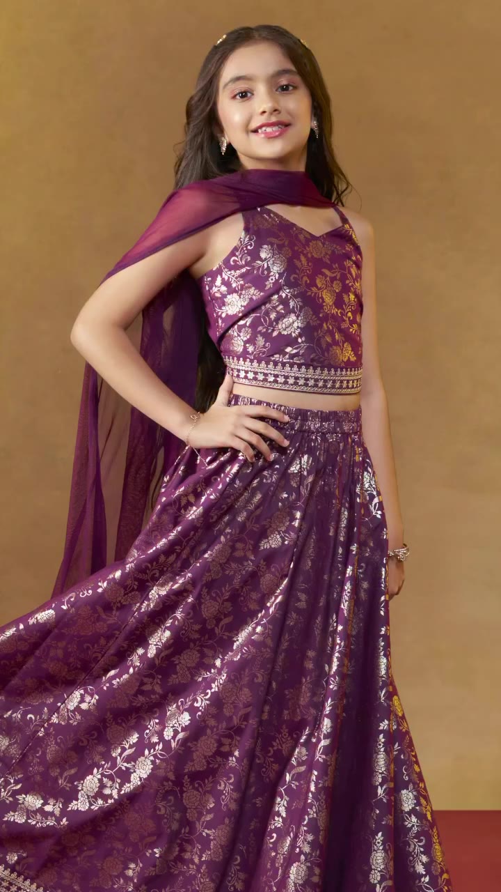 For the twirls, the treats, the pandal hopping and everything in between…