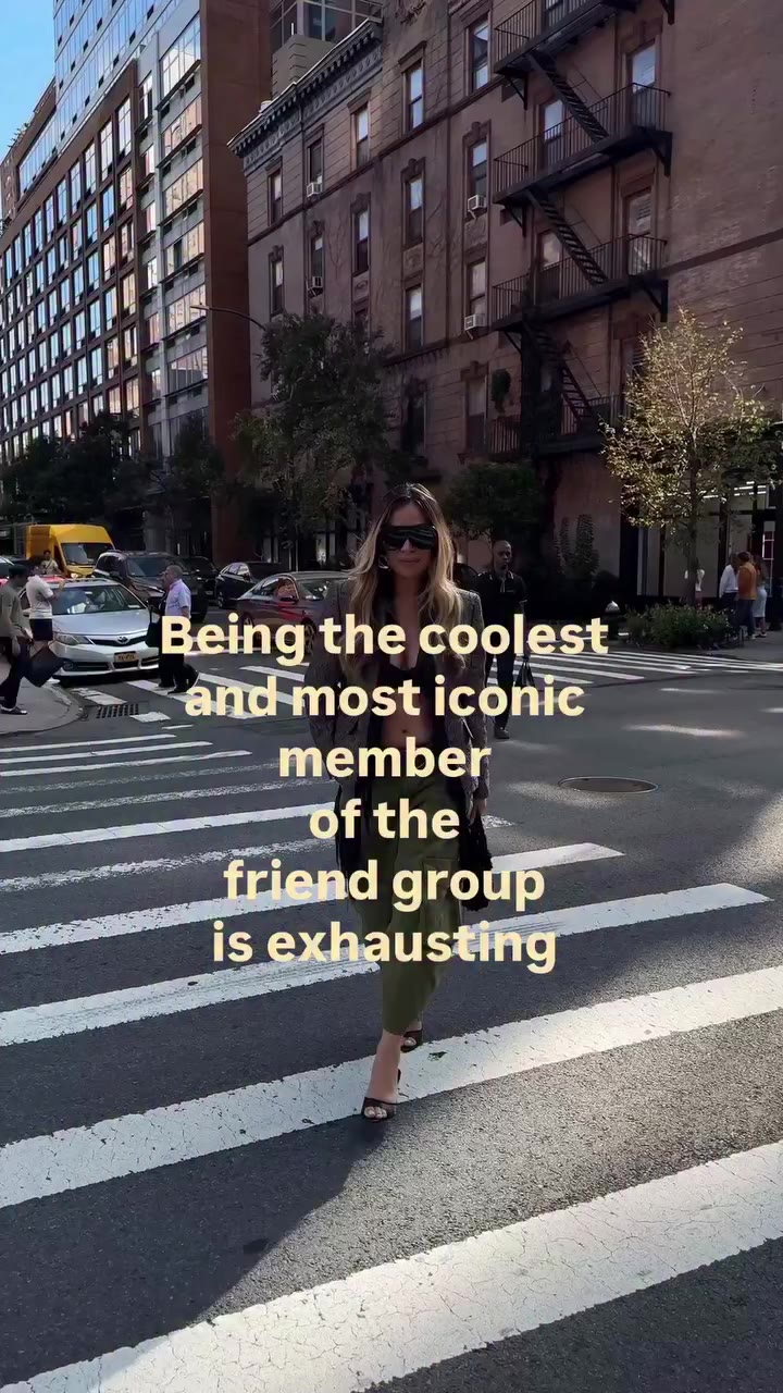 It’s a tough job, but someone has to do it. . . . . . . #nyfw #nyfwstreetstyle…
