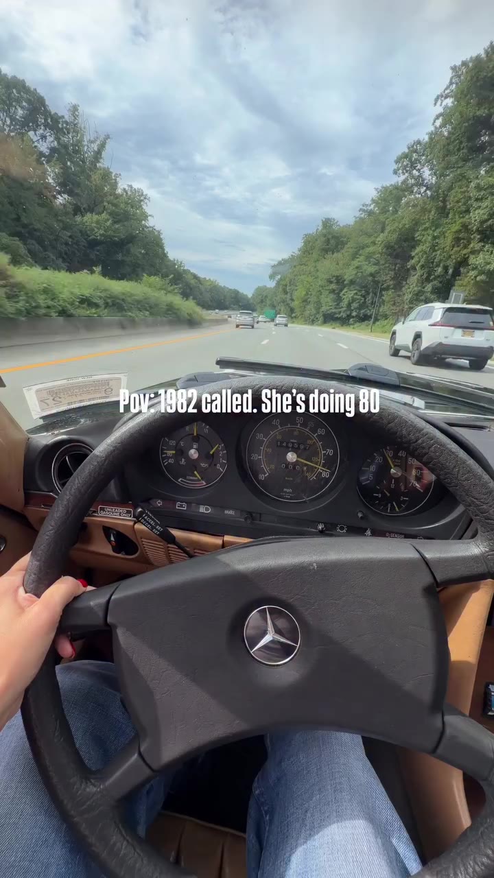 Watch my Classic hit 80 on the way to NYC #vintagecar #classicbenz #r107…