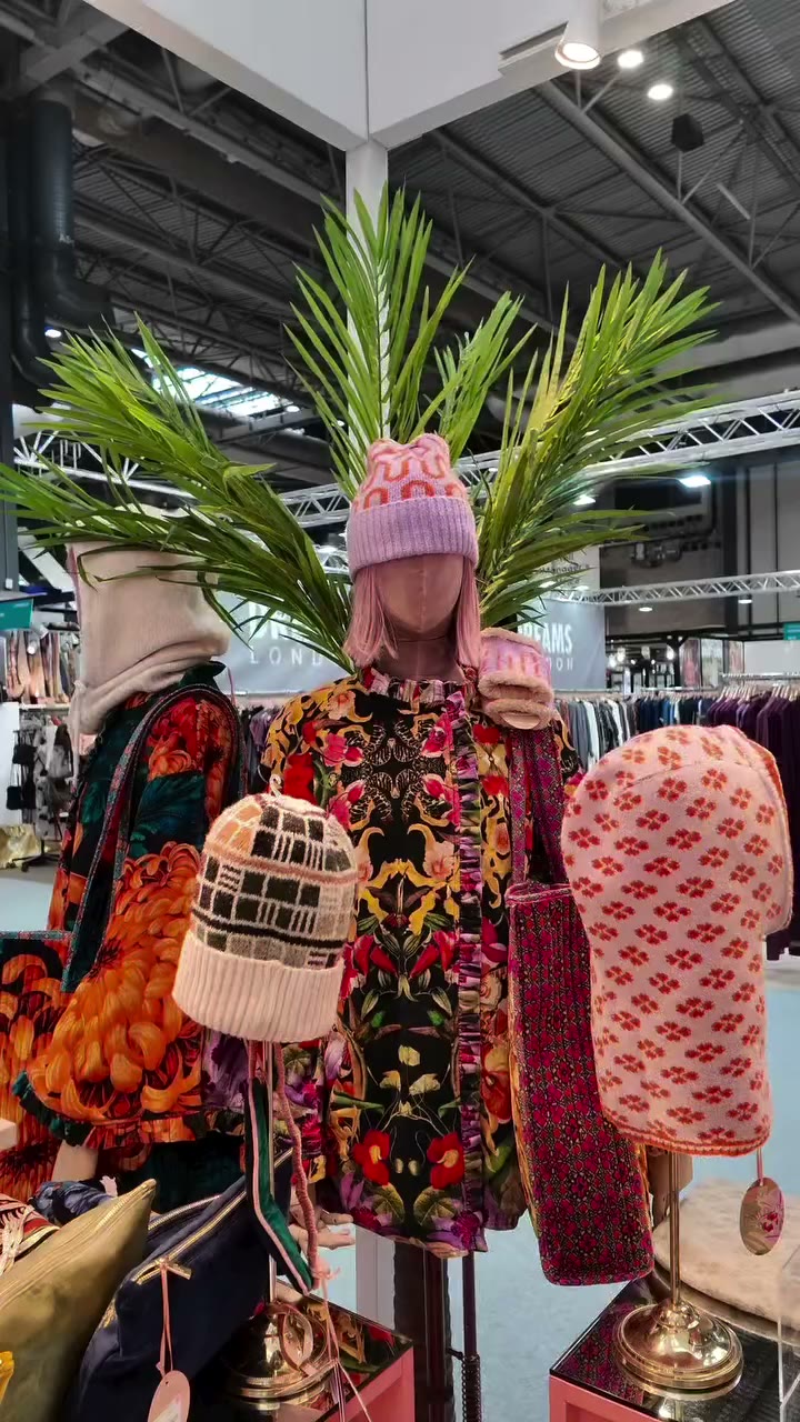 👀 Fashion Week season is officially in full swing! With New York setting the…