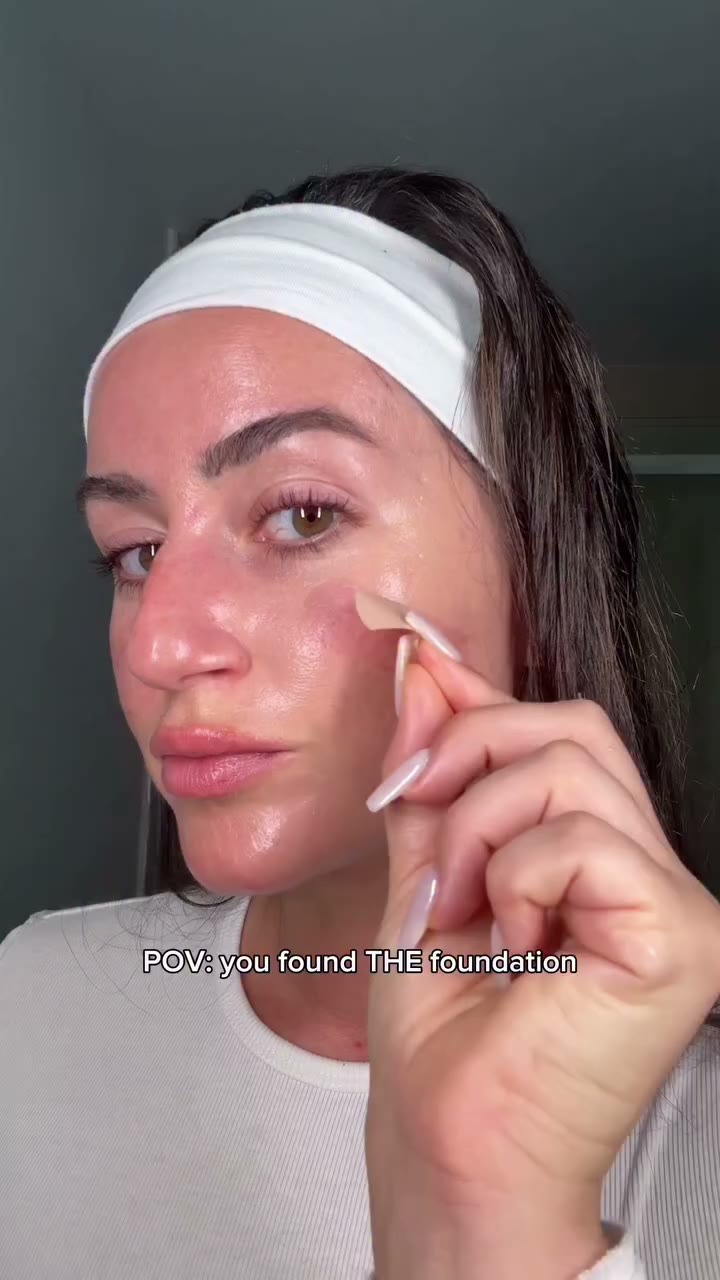 Fresh, even and naturally radiant ✨ l've been trying the @yepoda cushion…