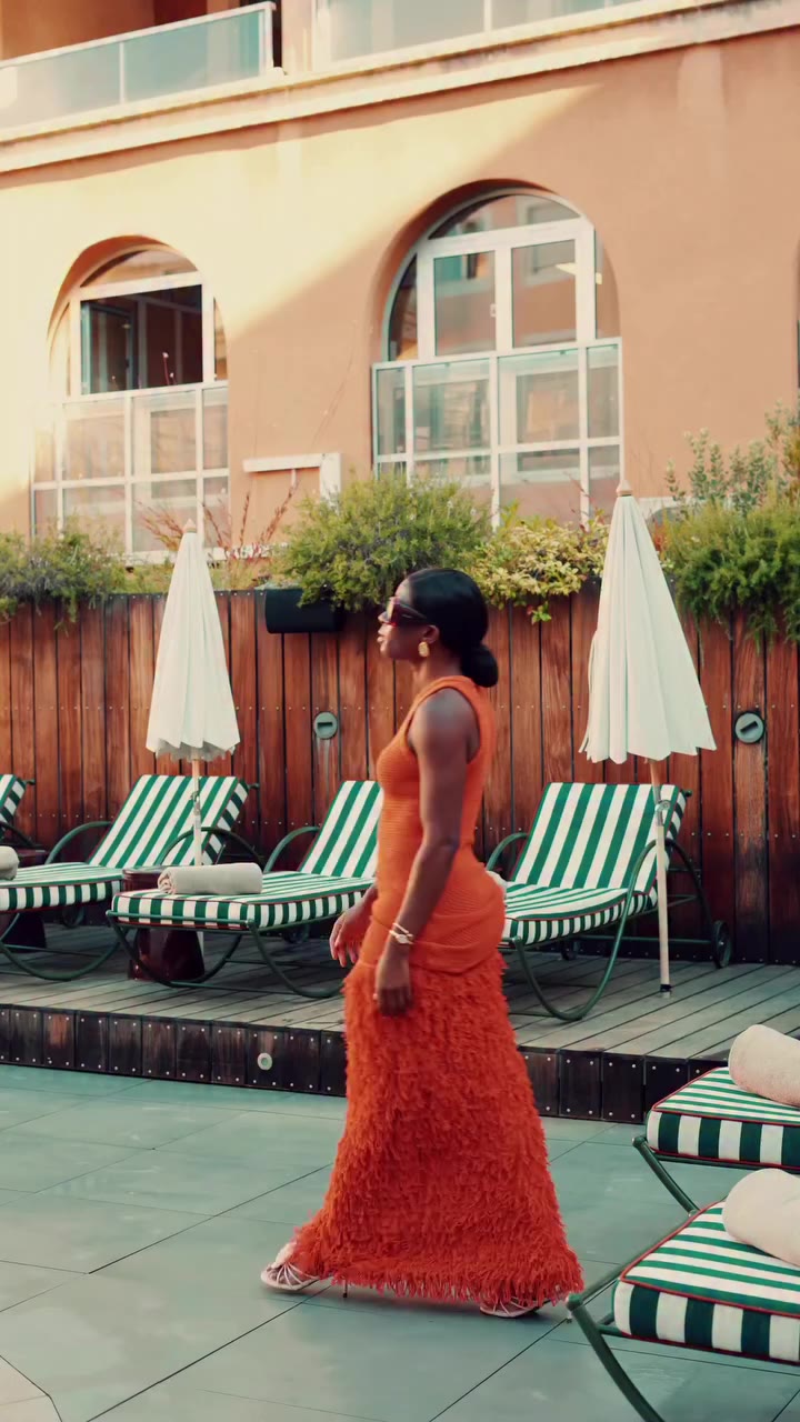 ad 🏨 It’s my first time in Provence, and I’m staying at…