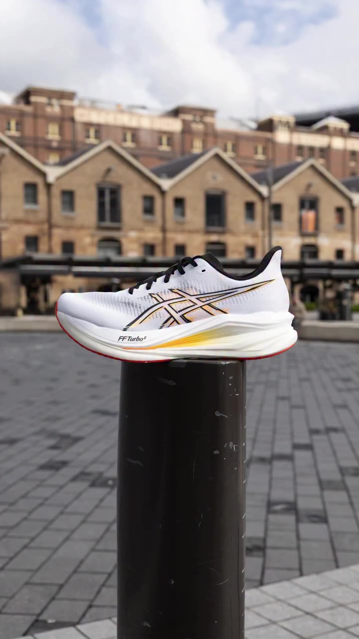 Rising all the way from Sydney to Copenhagen. Who’s ready to shine this weekend?
