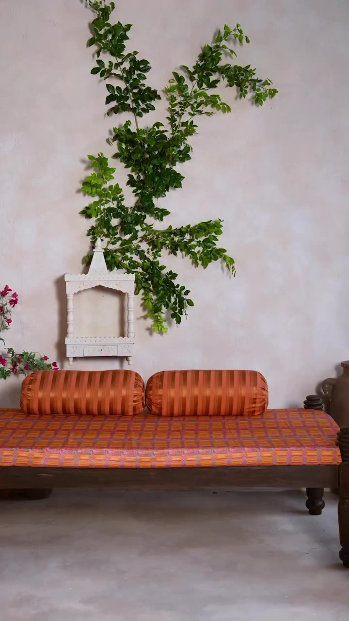 And it’s live!! SHAAVA is now available on www.reetiarneja.com and our…