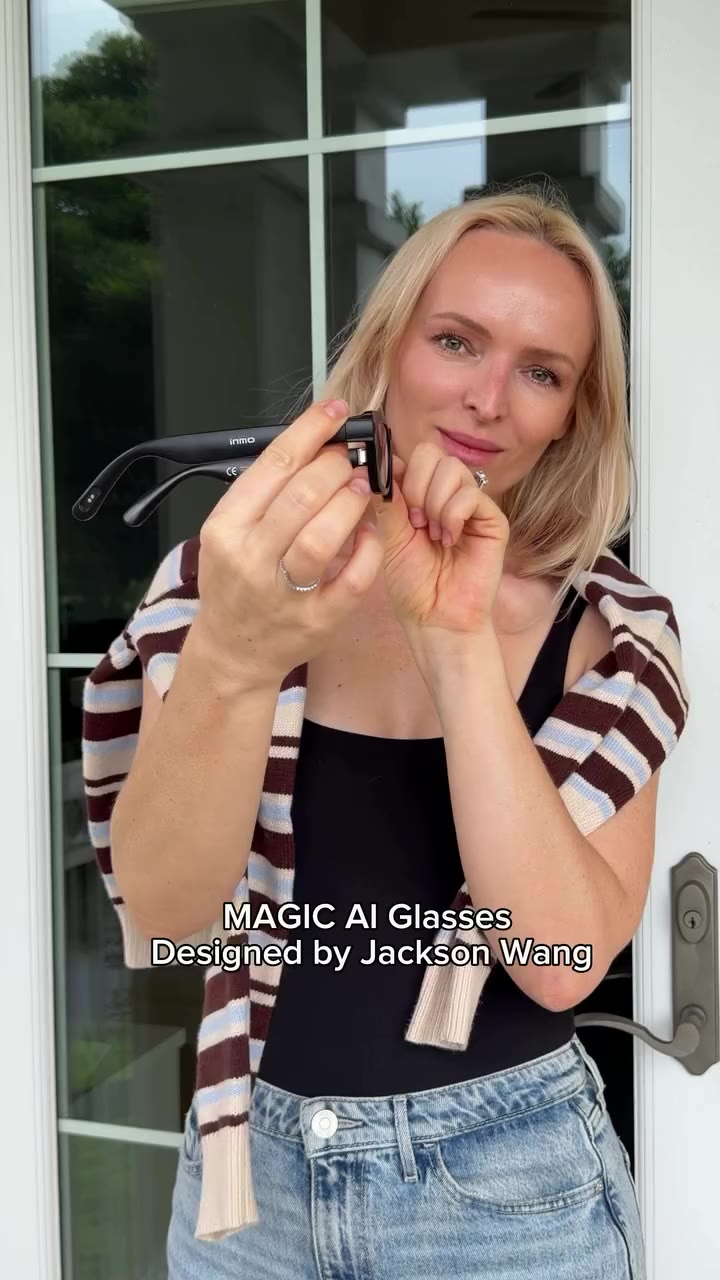 Trying out my new MAGIC AI Glasses, and they’re honestly so much fun! I can…