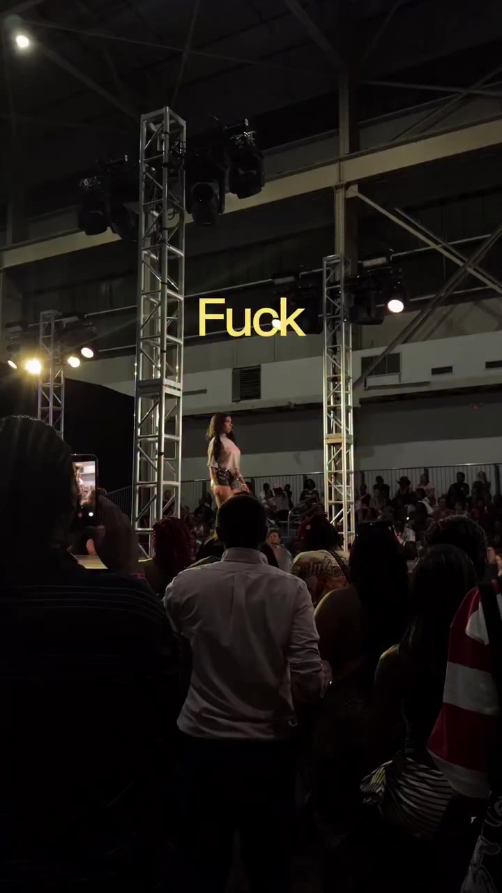 What Drake said 🤞🏽🪽✨ #model #runway #nyfw #shawty #trending
