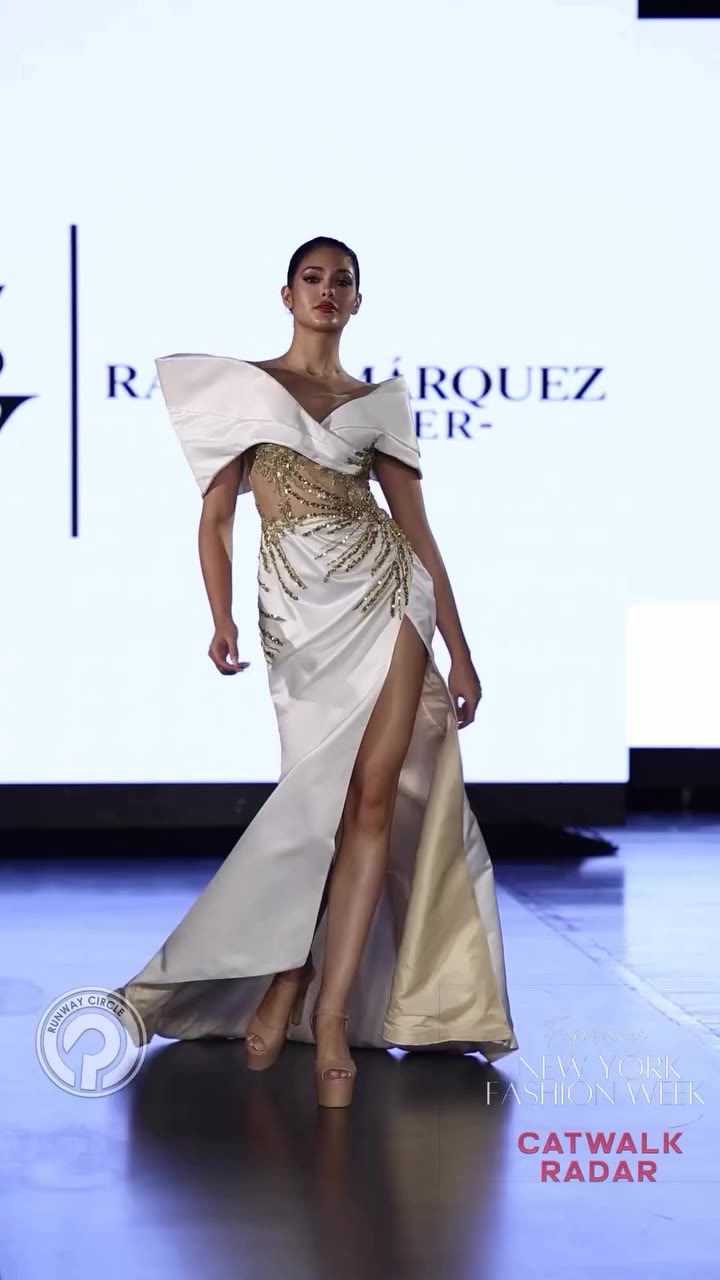 @lorenasuarez._ x NYFW Powered by @mgientertainmentus @world_runwaycircle…