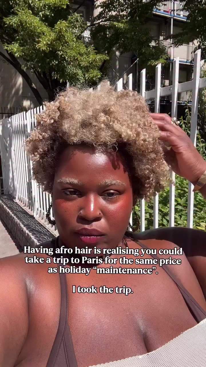 and diddddddd 😌✨ afro hair IS holiday hair, man. #plussizetravel…