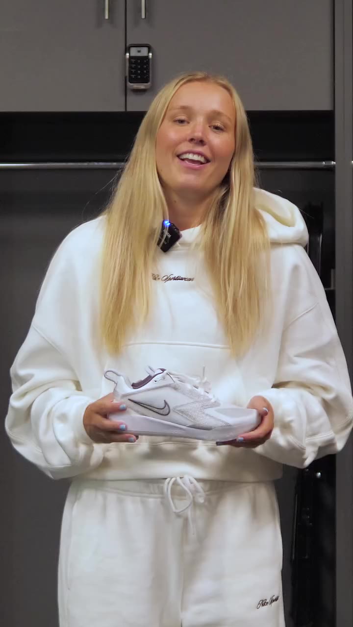 Learning about Nike Air Zoom Hyperace 3 SE with Brooke Mosher 🏐👟 Check out…