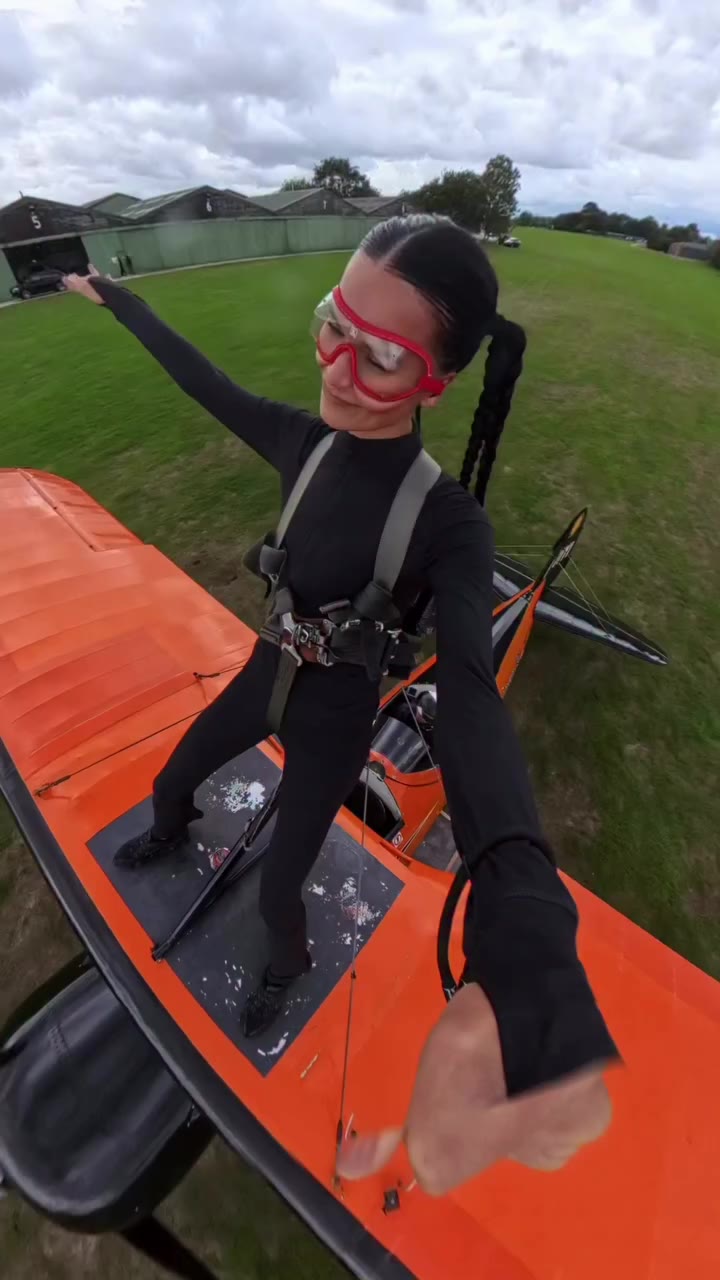 🧡 @aerosuperbatics