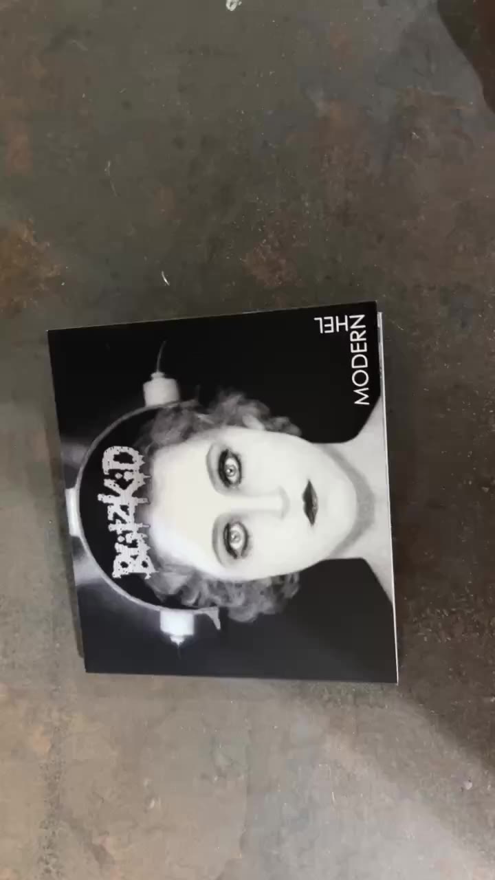 (Tilt yo’ phone) Tour Exclusive Modern Hel DIGIPACK cd with alternate album…