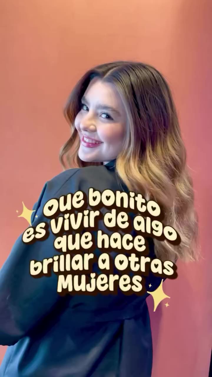 Hacerlas sonreír también nos hace sonreír a nosotras💖 Qué bonito ser parte de…