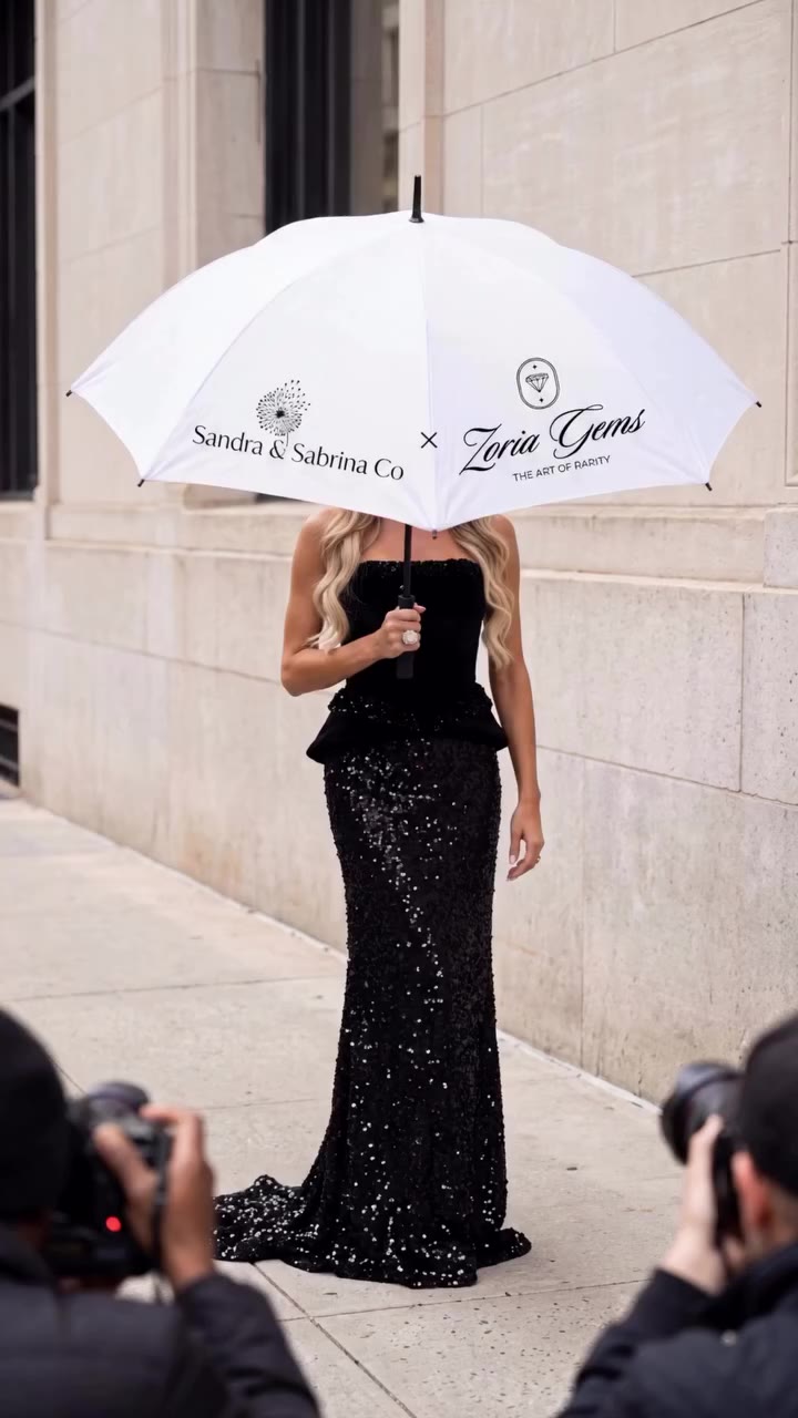 TODAY, SEPTEMBER 18 Fashion for Ukraine Ukrainian Fashion Week in New York…