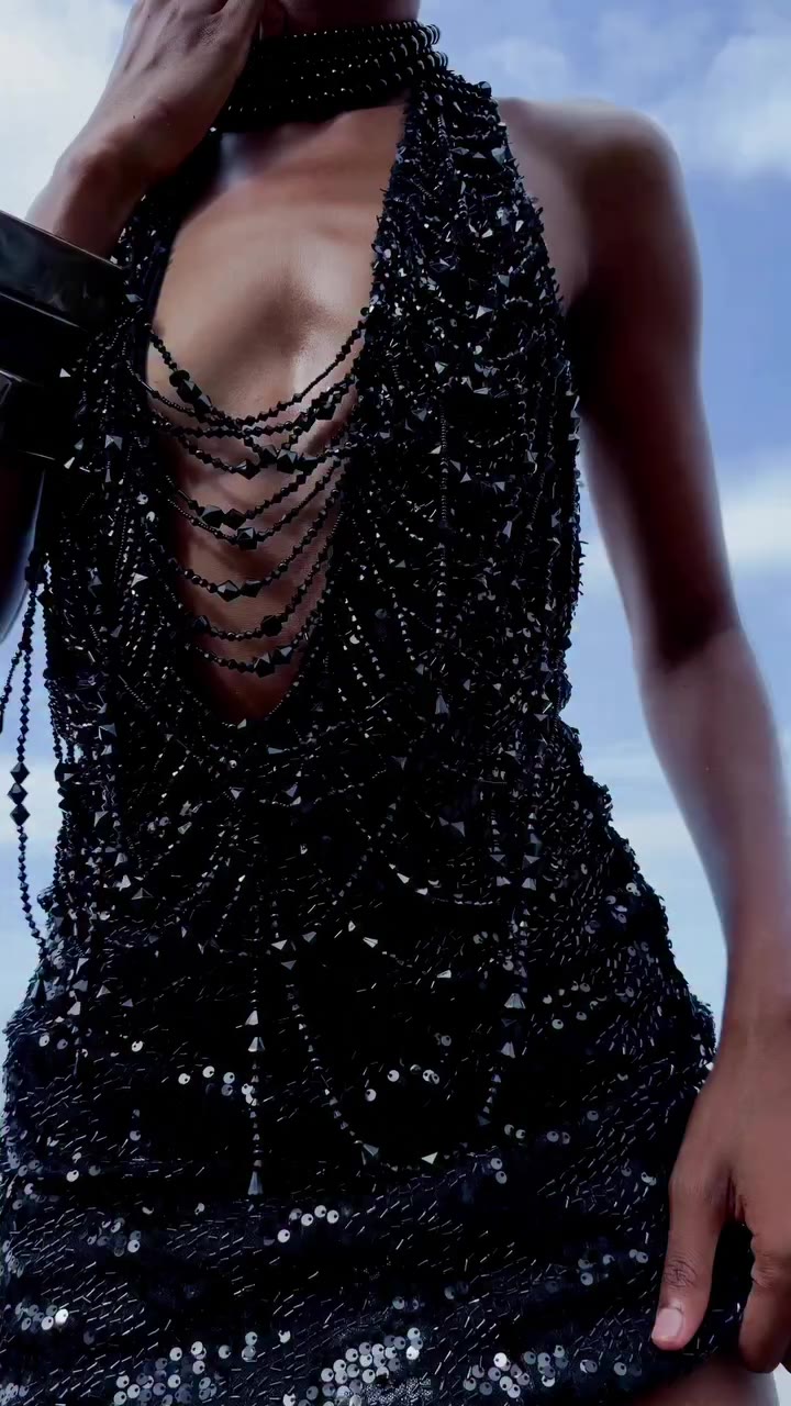 BLACK IN MOTION. EVERY DETAIL CATCHES THE LIGHT. MURMURI 11:11 THE BLUE HOUR …