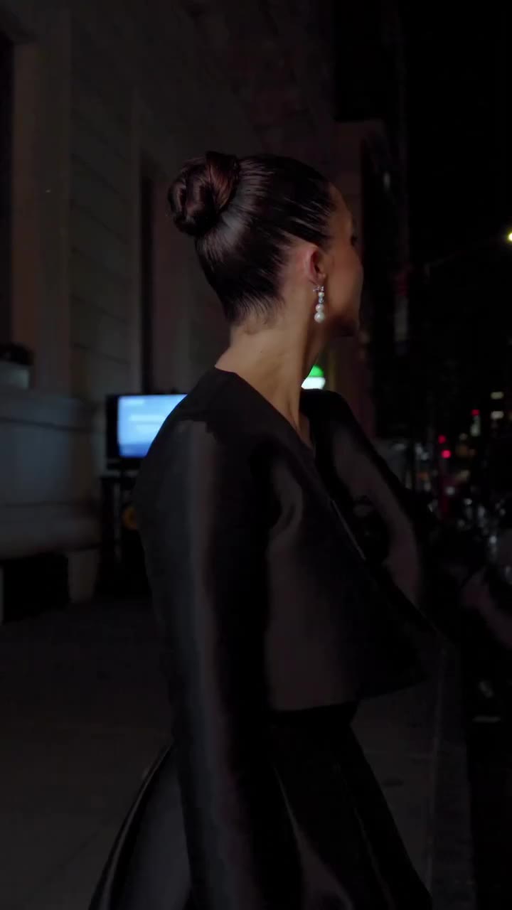 Hello, New York🗽✨🍸 A glimpse into New York Nights, featuring designer Alexia…