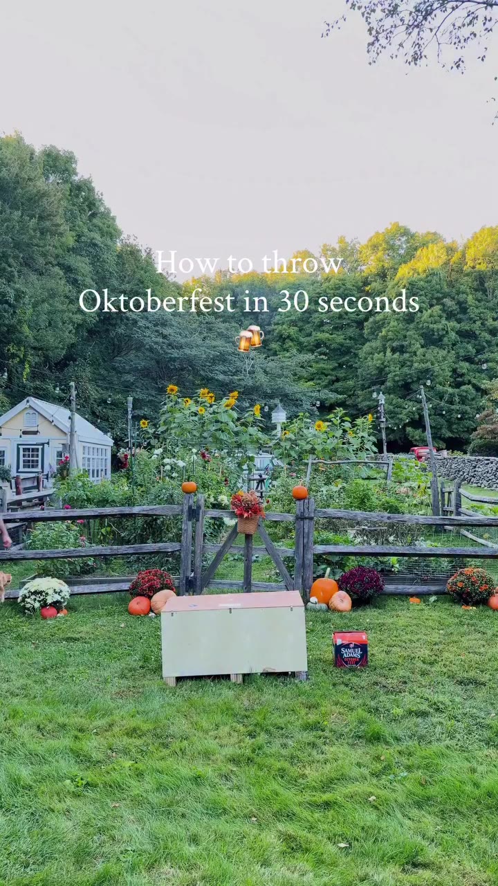 #ad #21+ Oktoberfest in a box. 🍻 @samueladamsbeer sent us their inflatable…