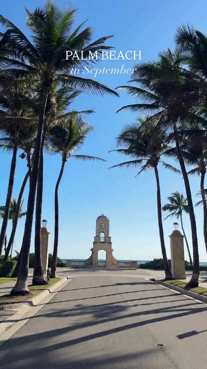 September looks lovely on Palm Beach. 🌴✨ A little quieter, a little slower…