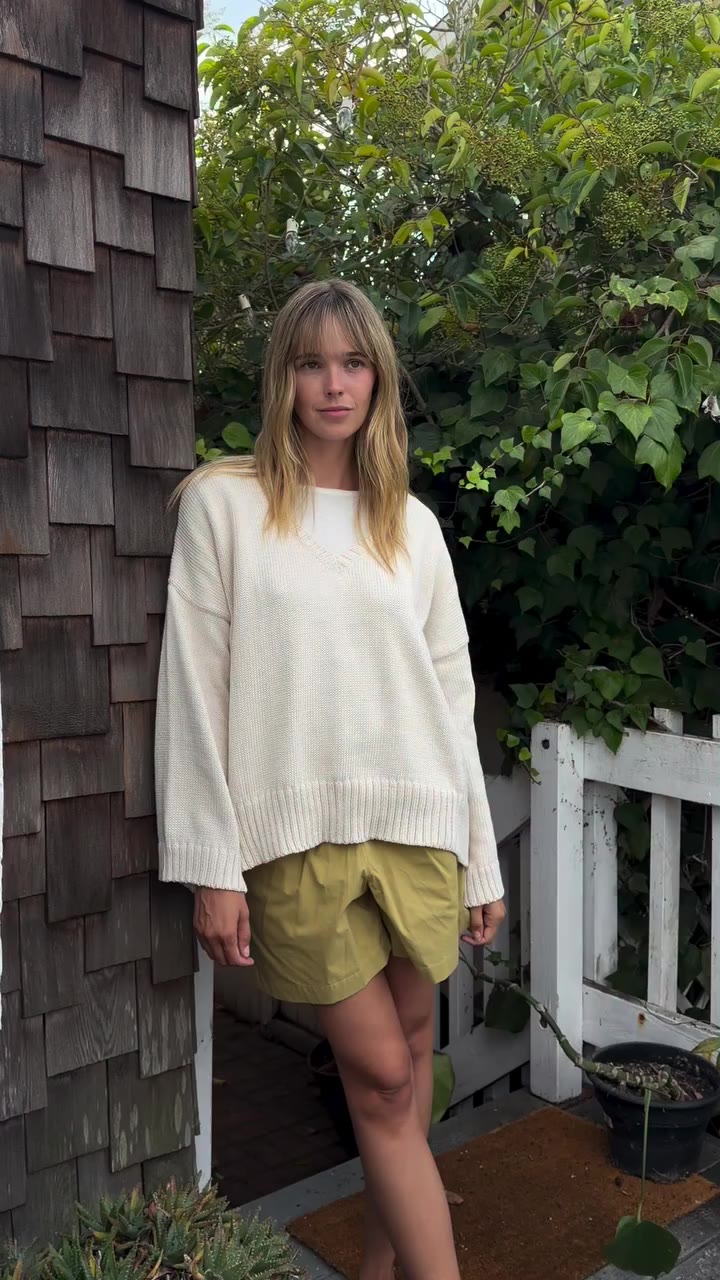 Jonas Knit in cream on Addie. Already a favorite this season. 🤍
