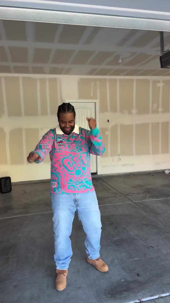 My brother @therealyaeknows just dropped a fourth track EP “ BLUE “ on all…