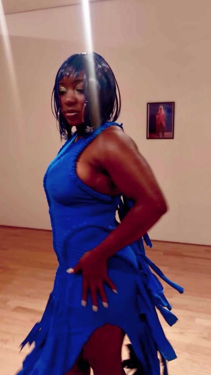 A girl like me 🤏🏾🌟🌟🌟🌟🌟💙💙💙💙💙 Production: Blue 47 SS27 Editorial…