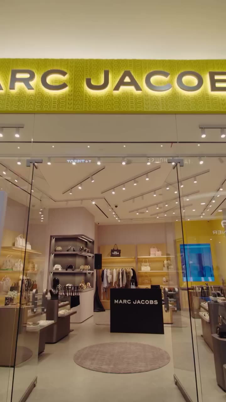 A look back at the Marc Jacobs Senayan City Grand Opening ✨ A special evening…