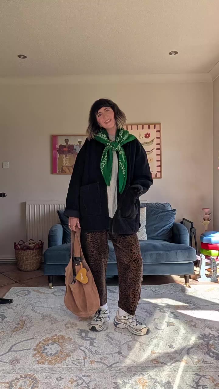 Welcome to my series - 7 days of autumn outfits 🍂 Day 4 - oversized jacket…
