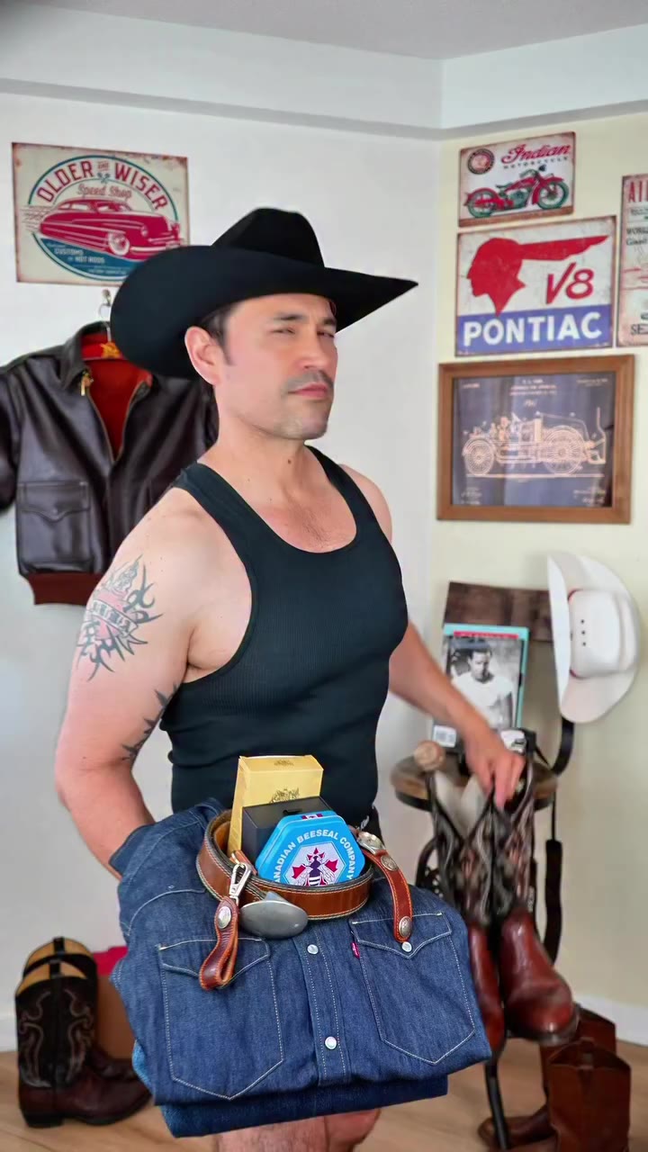 Getting ready the old-fashioned way. Classic Levi’s 501s. Western denim…