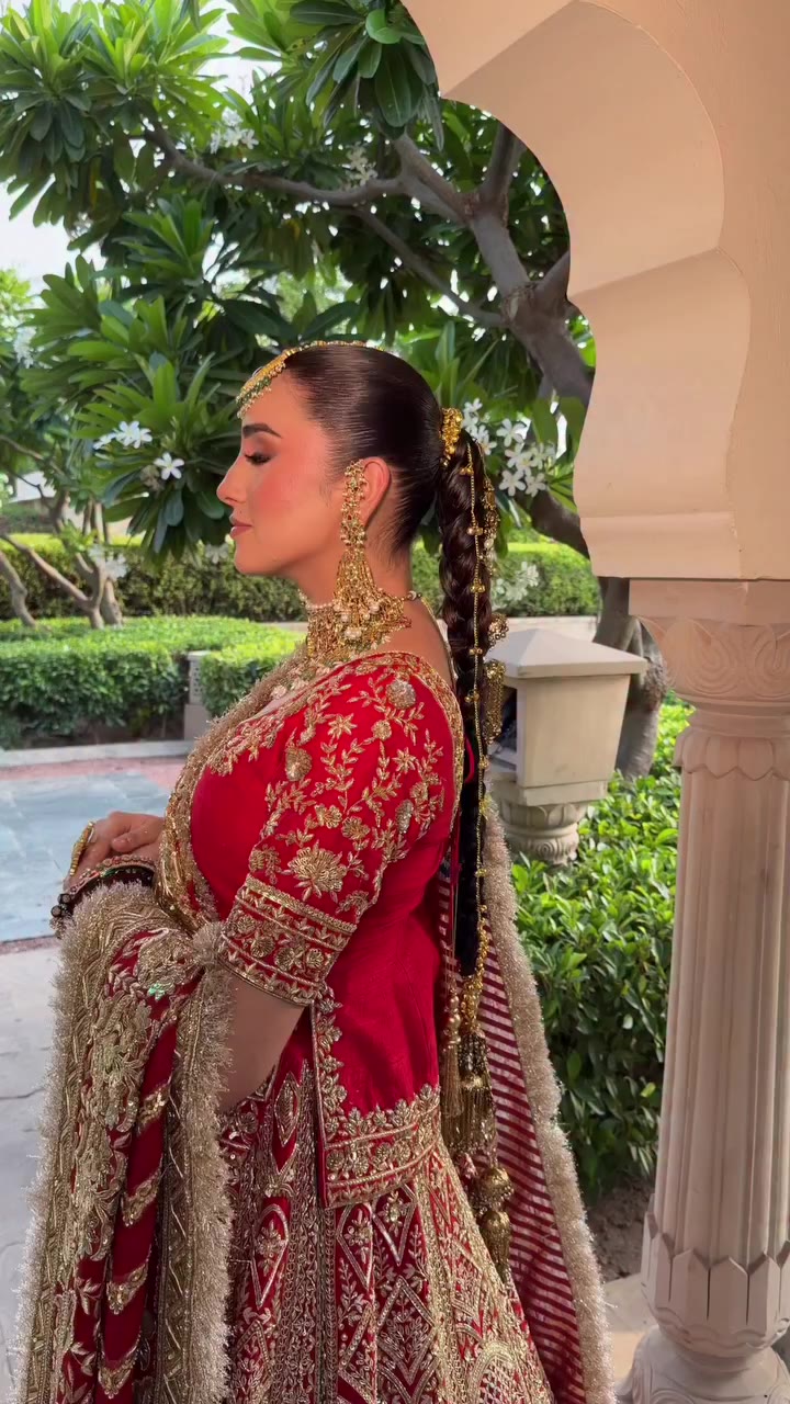 Raniyat ♥️ Makeup by @artistry_by_sahibkaur Hairstylist @hairstylist_karan_…