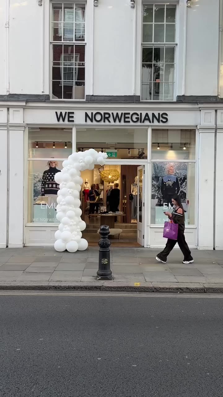 London, what a night!⁣ ⁣ We celebrated the launch of the @wenorwegians × EMU…
