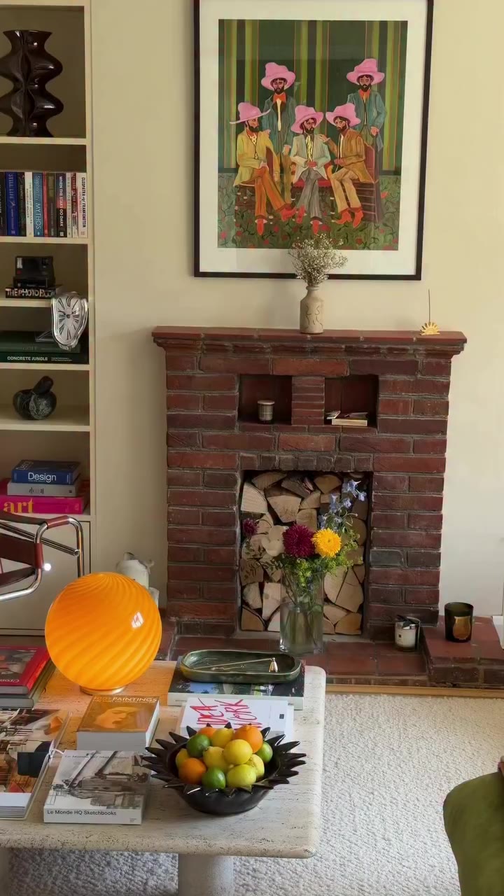 Postcard from home of @artsyschmolke fearing our amber Candy table lamp ♥️…