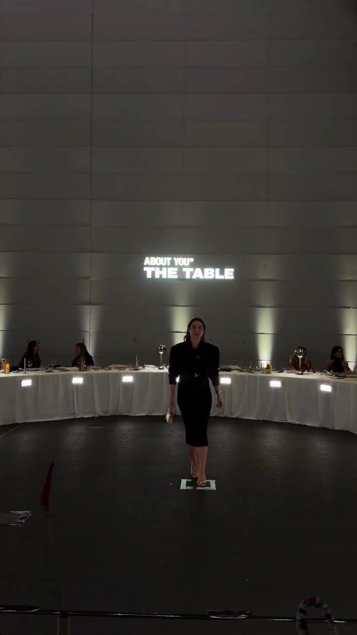 From construction site to #TheTableEvent 🖤 The best night with @aboutyou…