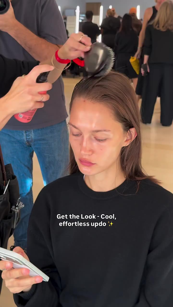 #GettheLook @marksandspencer 27’ first LFW show - the off-duty Supermodel…