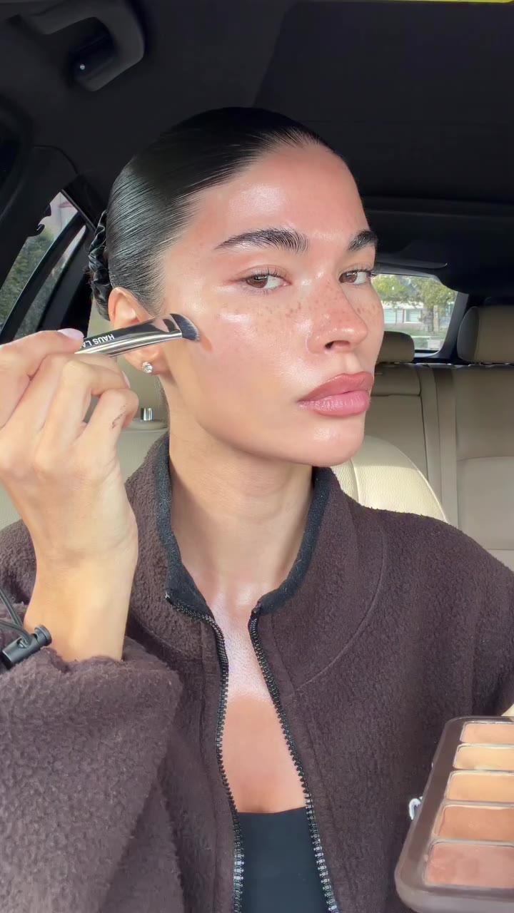 me <3 doing my makeup in the car @mphbeauty under painting palette…