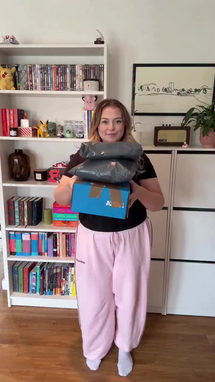 The only thing better than an entire outfit from Vinted? Styling it a dozen…