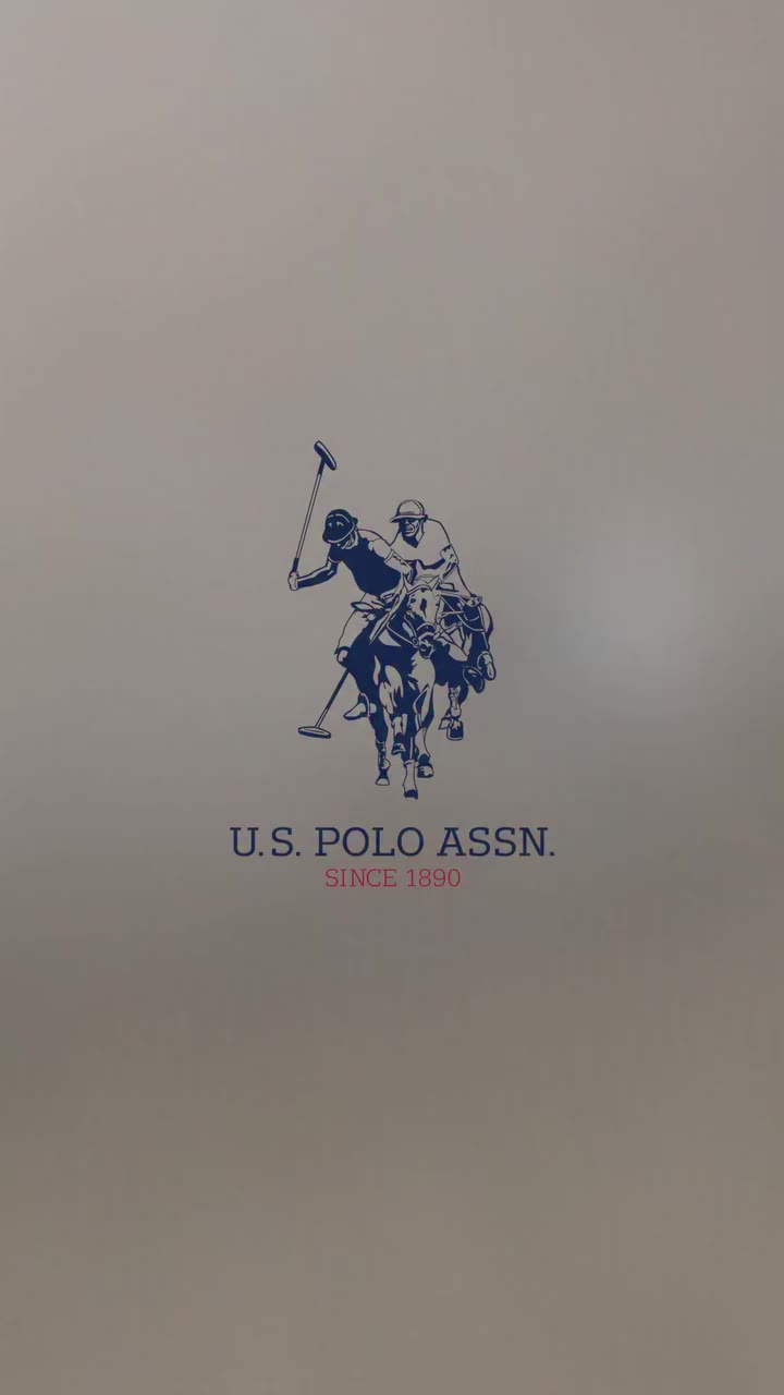 Step back in time with the RETRO SNEAKERS for men by U.S. Polo Assn. A tribute…