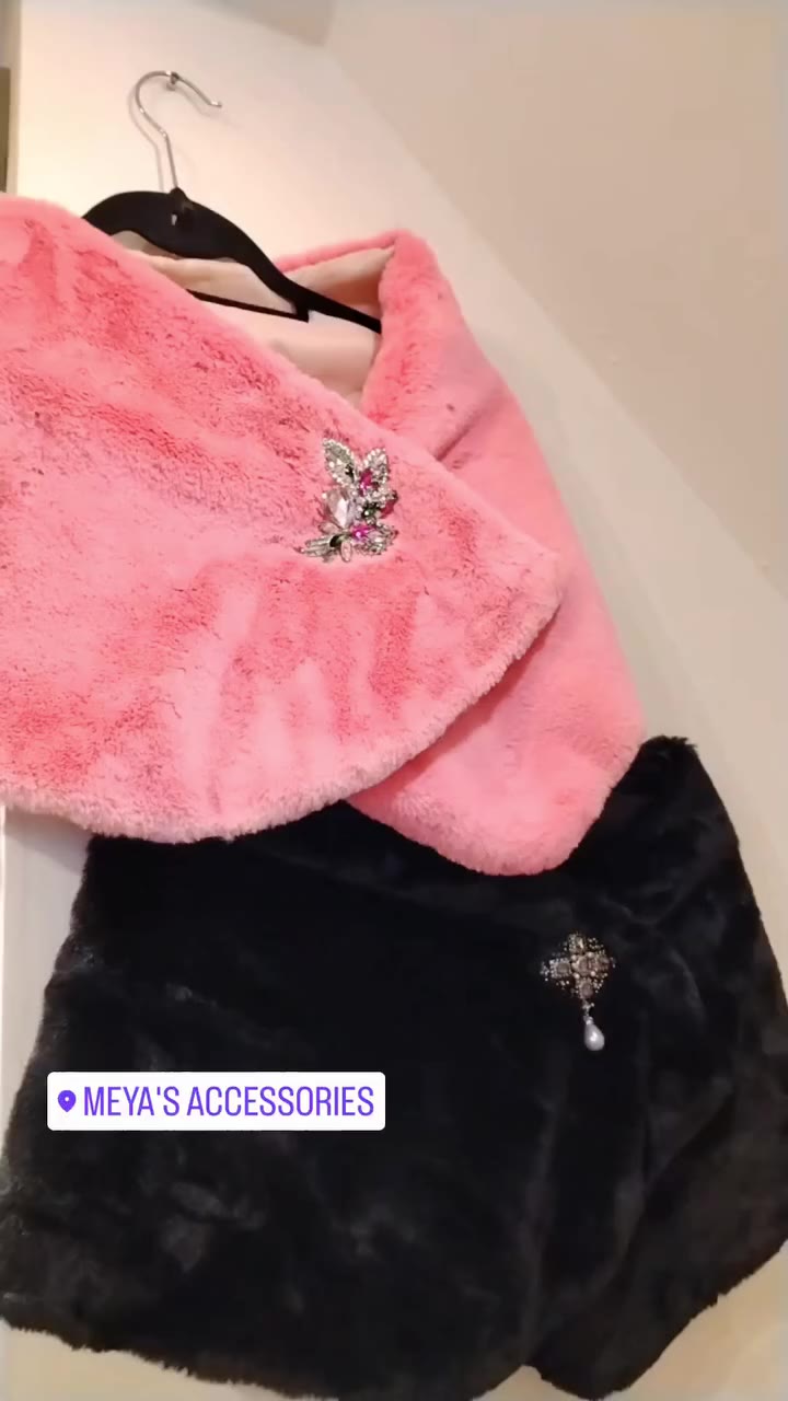 Cold season, but make it elegant 🤍✨ Our fur wraps come in 20 beautiful…