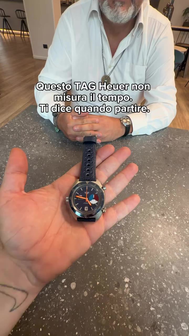 Non tutti i cronografi nascono per la pista. ⛵️ Questo TAG Heuer nasce per il…