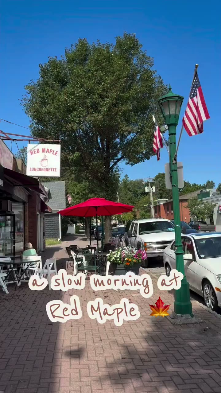 Easing into fall with a slow morning at @theredmaplenj ! 🍁☕️🍂 Such a cute…