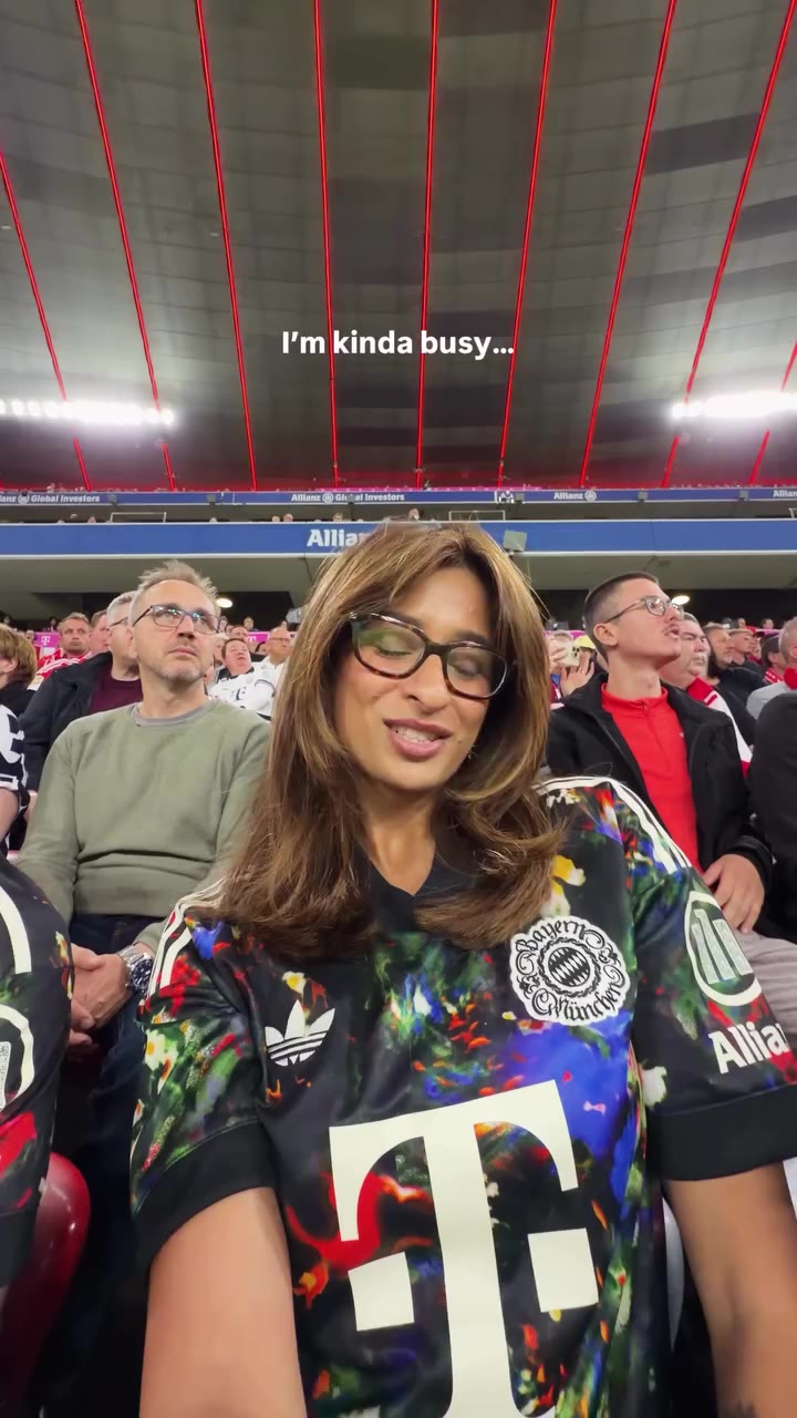 Busy watching @fcbayern rain goals!!⚽️🥰