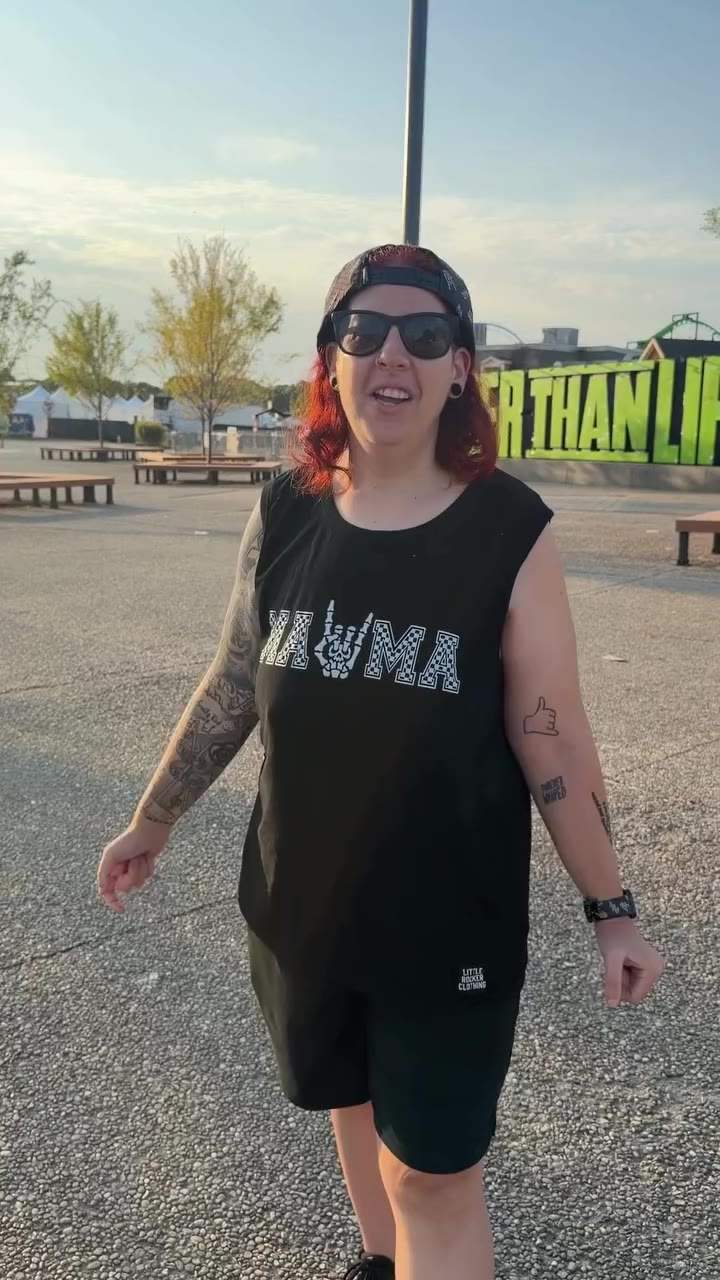Little Rocker 🎸festival season! 🤘⚡️🖤 Good music. Good Vibes. Even better…