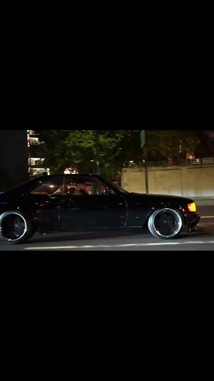 My guy @l9offvisuals doesnt miss 🎯🎥🎬 London roll out with friends #rudebenz…