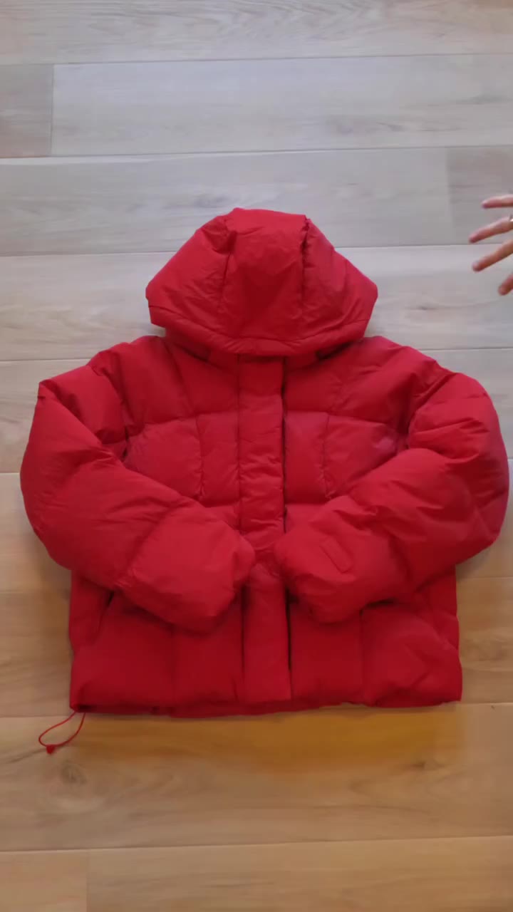 Designed down to the last detail. The Louise Down Jacket pairs 700-fill power…
