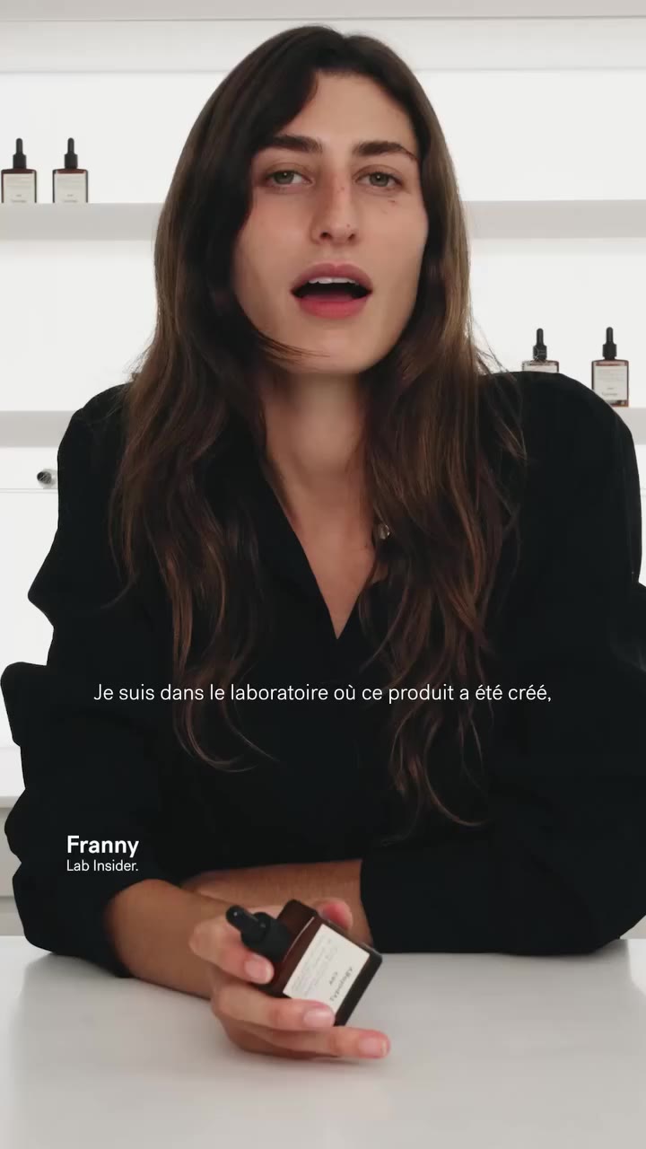 [FR] DE RETOUR : Une sensation qui accompagne son efficacité. Sérum…