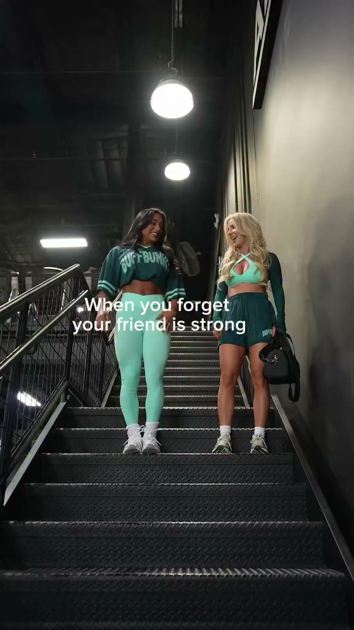 Can confirm…Julia is even stronger than she looks 🤣 Who is ready for the new…