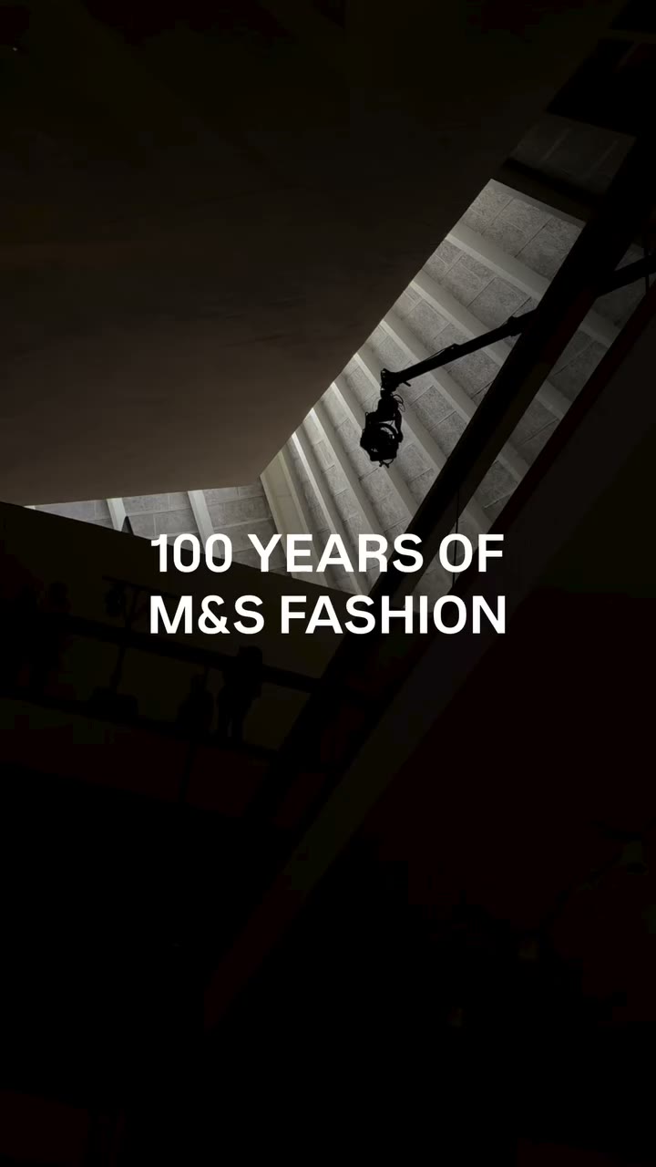 Get ready with me ( wearing head to toe @marksandspencerman )to watch the 100…