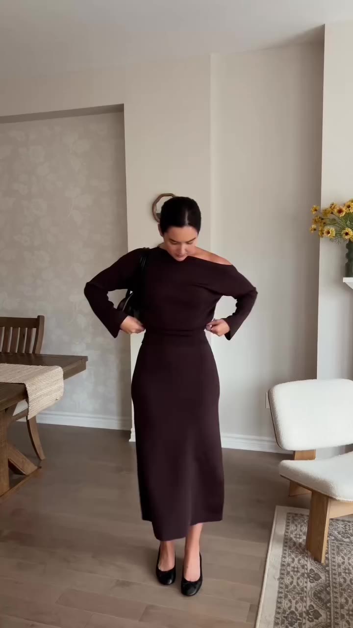 Taking notes from @mariesbazaar. A lesson in effortless fall dressing …