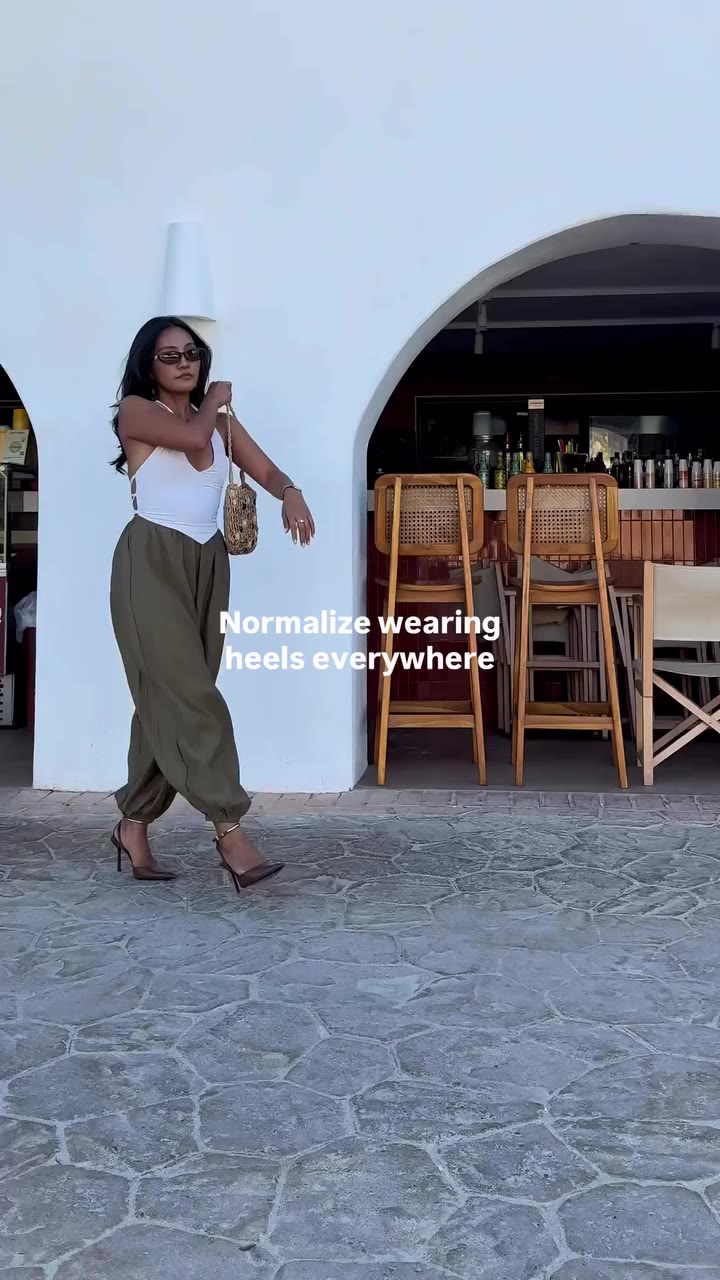 Me and my heels against the world 👠