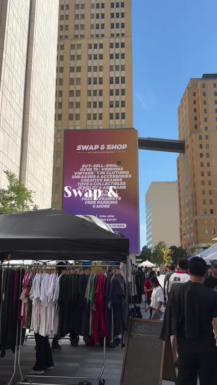 Few more hours to go 👀 We are here til 8PM @attdiscoverydistrict #swapcon…