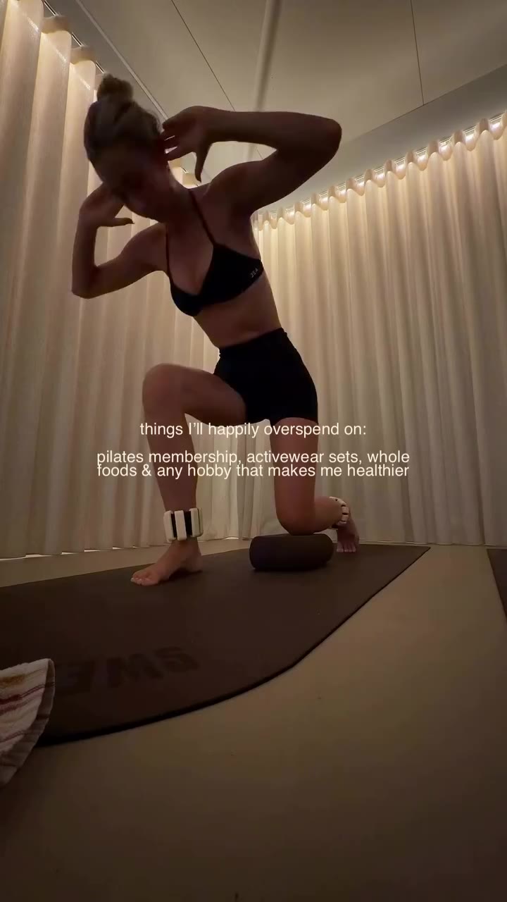 @torigregory in JEA for Sunday Pilates = the perfect Sunday 🤍 #pilates…